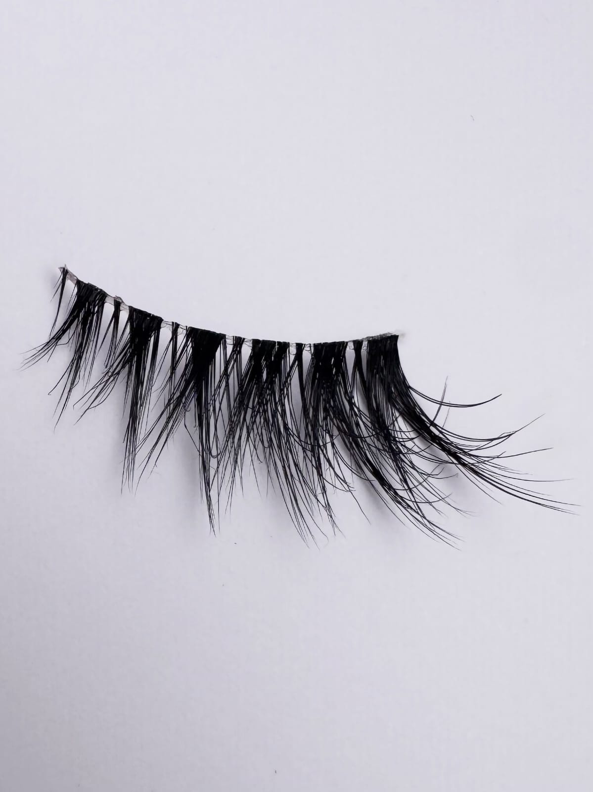 C3 – Corner Lashes