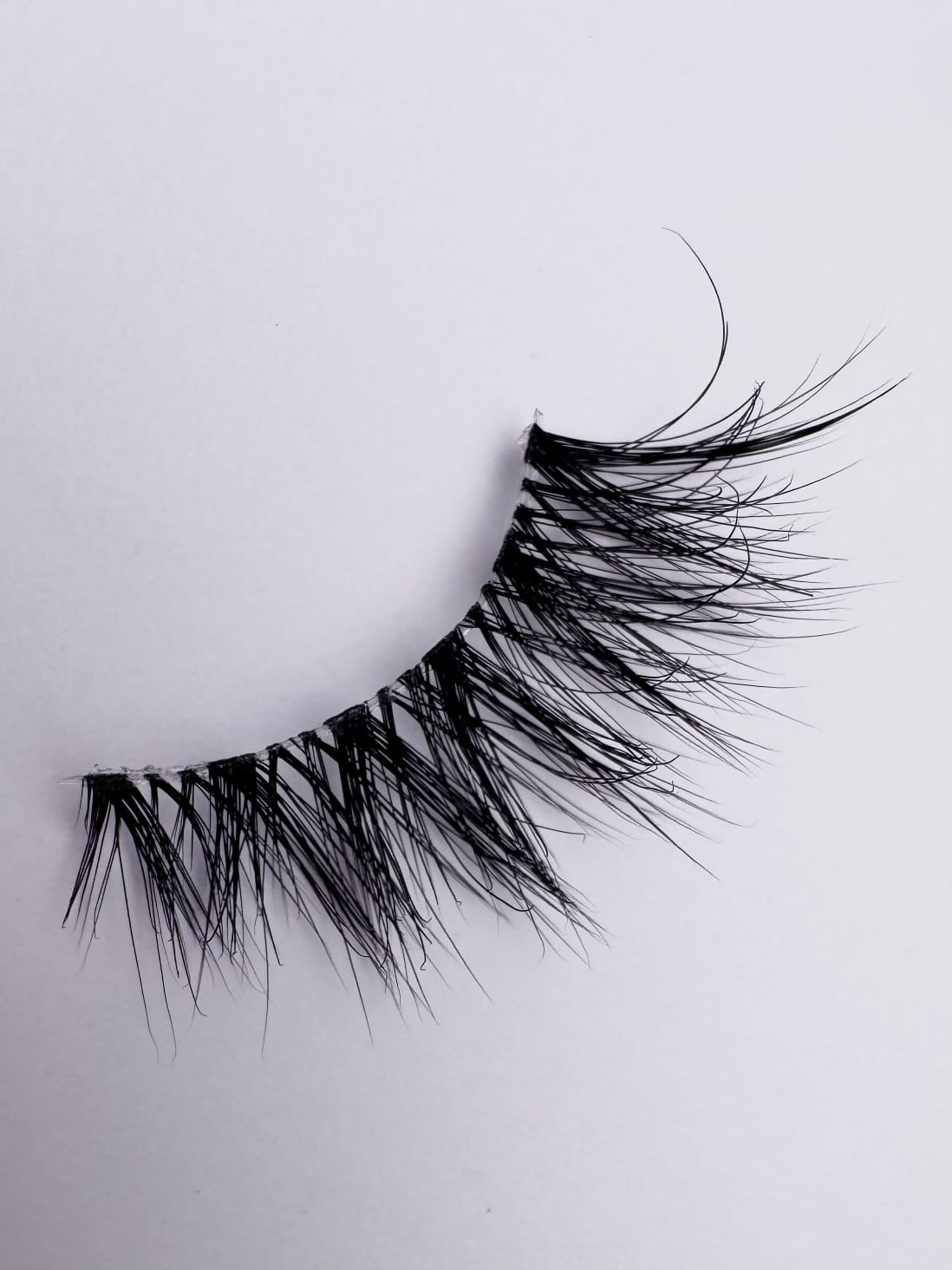 C4 – Corner Lashes